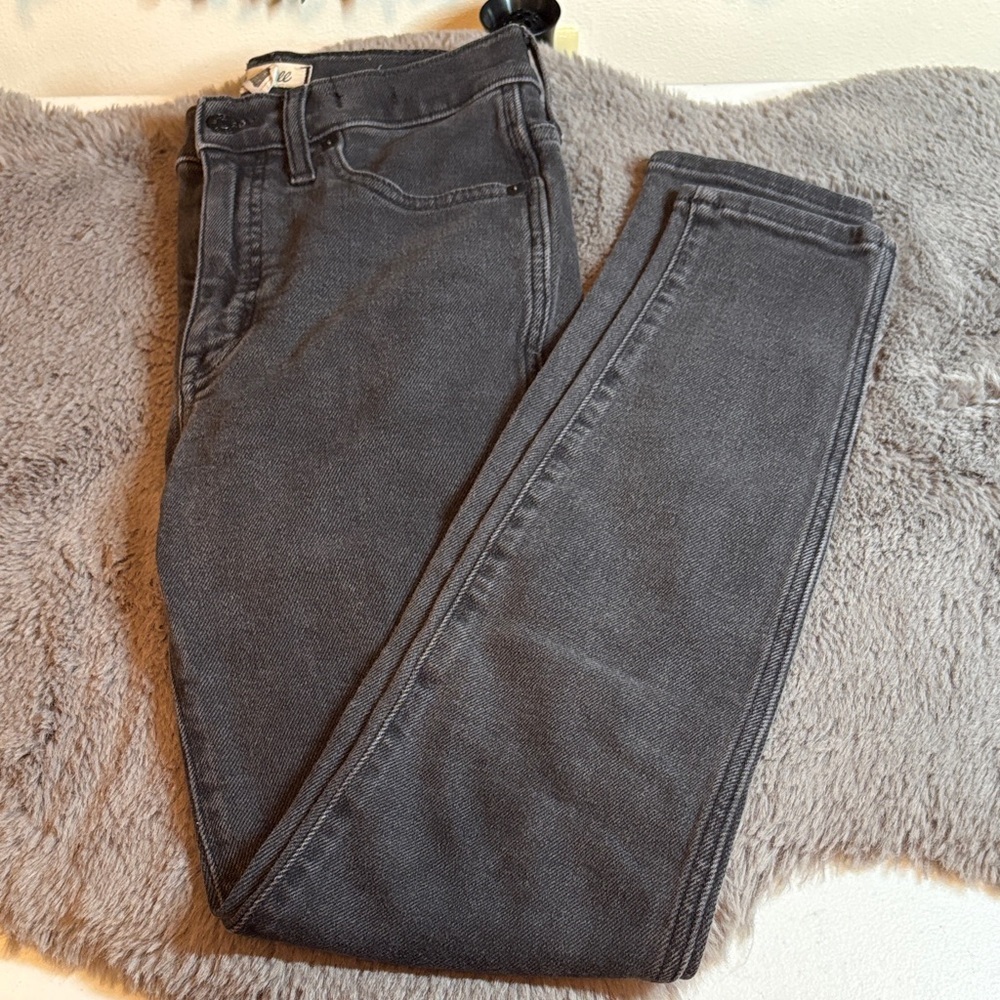 Madewell Women's Washed Black Skinny Jeans Size 28